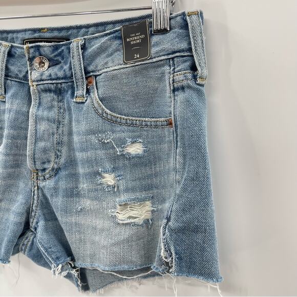 NWT Abercrombie & Fitch The Boyfriend Short Denim Shorts Size 24 - Picture 3 of 13